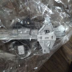 Citreon DS4 2010-2018 Front Right Window Regulator (Genuine OEM, No Motor)