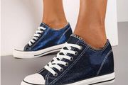 Amazing Metallic Blue Shoes - Hidden Wedge Lace Ups size 6