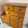 chest of drawers and two bedside lockers Image 5