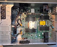 Dell PowerEdge T640 Tower Server | Xeon Silver 4210R 10-Core 48GB | 2xSAS 2xSSD