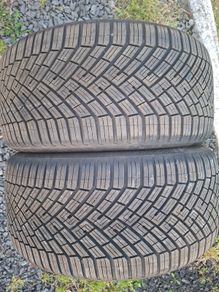 2x 255/40/18 Continental