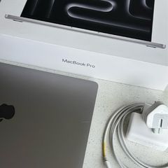 Apple MacBook Pro 13" 2018 - Touch Bar - 16GB RAM - 256GB SSD - Space Grey