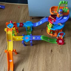 Vtech Toot Toot Drivers Ultimate Parking Tower Set