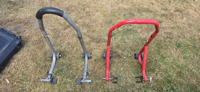 padock stands
