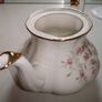 RA Victoriana Rose Tea Pot Image 2