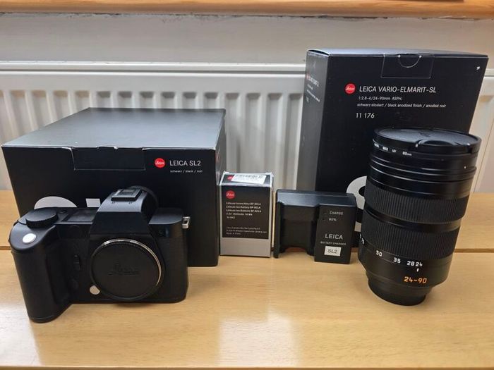 Leica SL2 + SL 24-90 Vario ASPH Lens