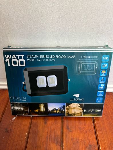 Lumeno 100W Flood Light