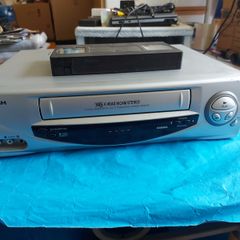 BUSH 6 Head Nicam Stereo VHS Video Recorder, Model No VCR936NSIL, working Perfect and in excellent condition