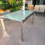 Dining table Image 4