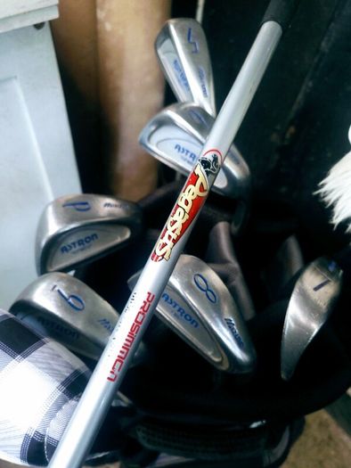 Set of Ladies Golf Clubs