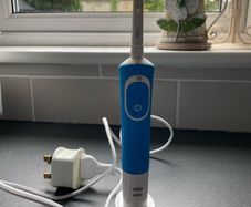Electric toothbrush