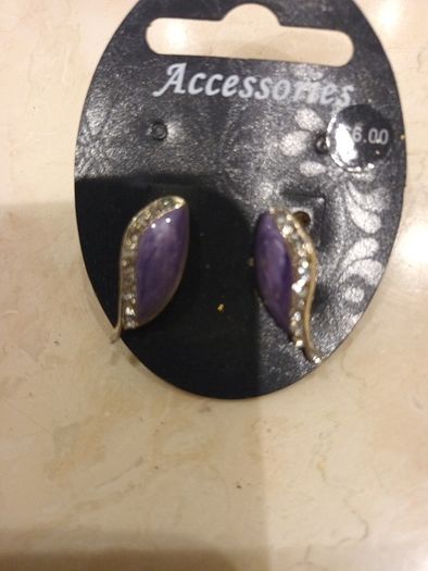 Selection  Of Earrings   - Different Styles & Colours - Costume -  Jewellery
