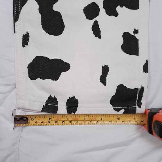 Boohoo Man White Black Cow Print Graphic Straight Leg Denim Jeans W32/L31