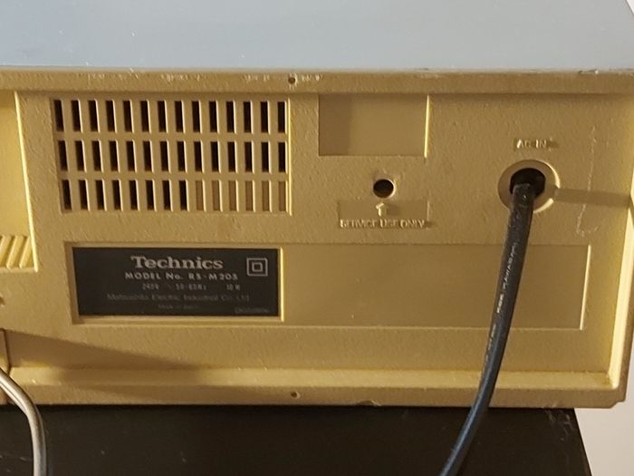 Technics FM-AM Stereo Tuner Model ST-3200, Technics Model No. RS-M205, Technics Stereo integrated Amplifier Model SU-3200, 3 parts of a Technics Music System, No phonograph or Speakers