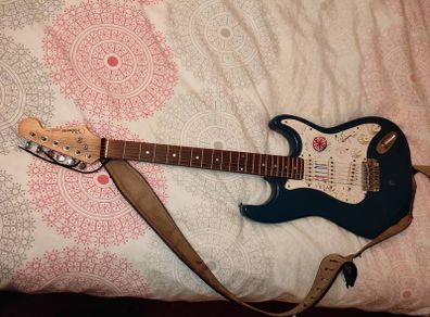 Electric guitar
