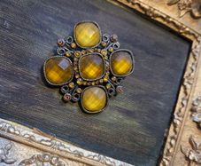 Brooch