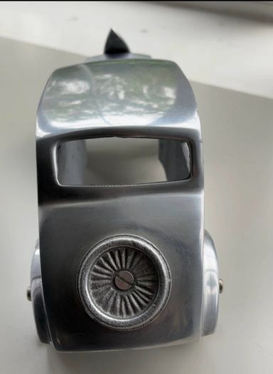 Vintage-Style Polished Cast Aluminium Model