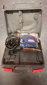 Powerplus POW4001 Delta Sander With Case