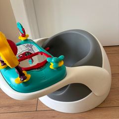 Mamas and papas Baby bumbo seat. Removable toy section. Great condition