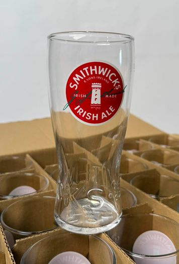 Pint glasses