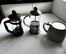 french press x 2 and tea pot
