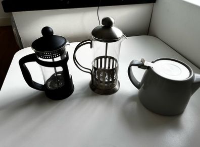 french press x 2 and tea pot