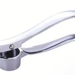 Brand New Garlic Press Crusher Mincer