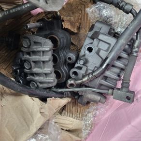 Honda blackbird brakes