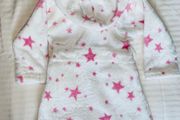 Soft white dressing gown with pit stars