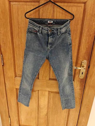 Women's Jeans Bundle - Tommy Jeans (Size 30) & ONLY Black Crop (Size 28-30)