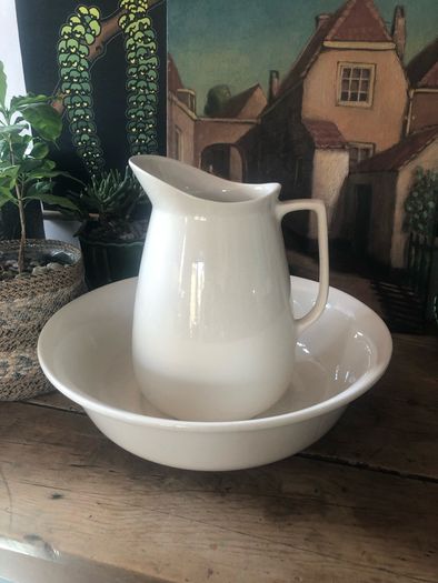 Pitcher and washbasin