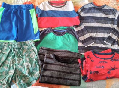 Large bundle boys clothes 5 to 6 years