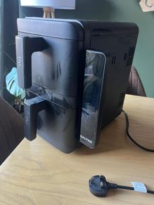 Salter Air Fryer 2 drawer, used twice