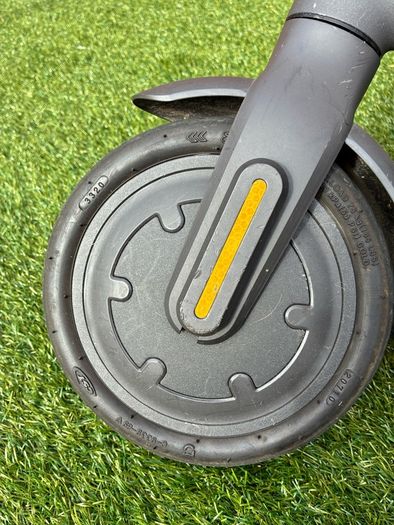 Xiaomi Mi Electric Scooter