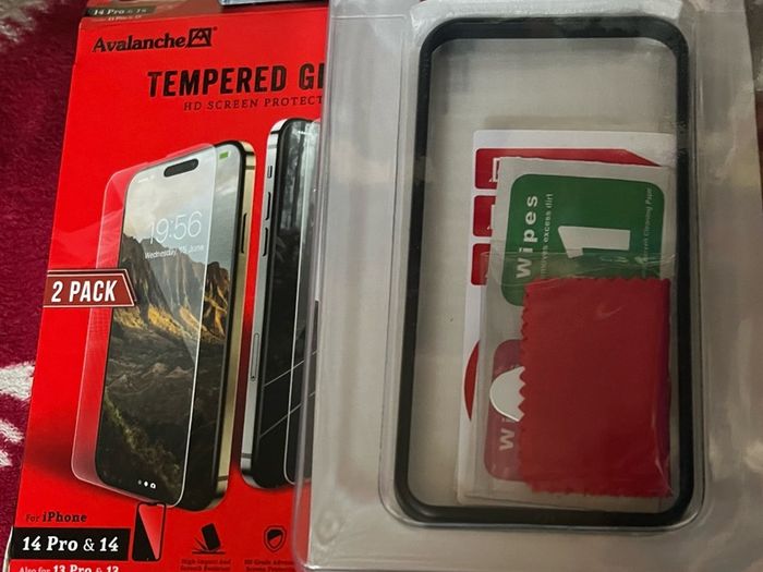 Apple iPhone 13/13 Pro/14/14 Pro Tempered glass Screen Protector
