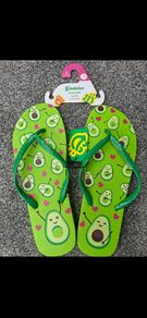 flip flops, brand new, highly recommend