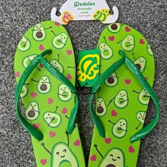 flip flops, brand new, highly recommend