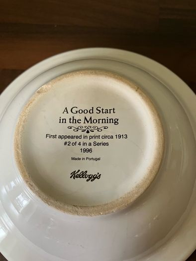 Vintage Kellogg Bowls