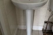 Bathroom fittings