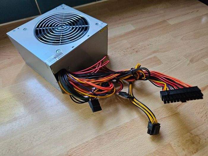 300 Watt Psu