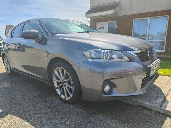 Lexus CT200H