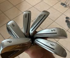 Taylormade Stealth Irons