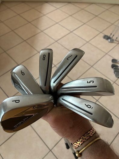 Taylormade Stealth Irons