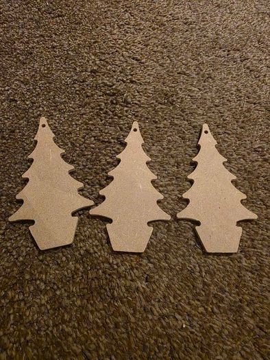 wooden xmas tree
