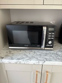 Dimplex 900W Digital Microwave