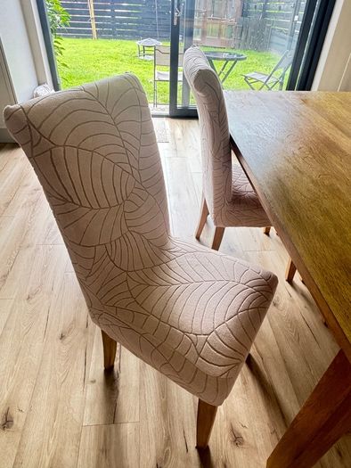 Solid Oak Table & 4 Chairs