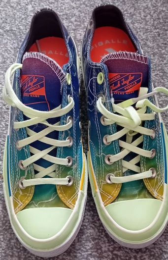 Converse