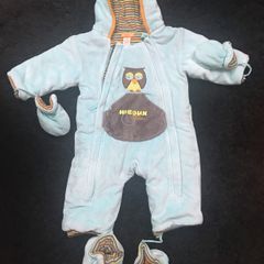 Winter/snow suit 6-9 mnts