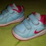 Nike runners UK4.5 Image 2