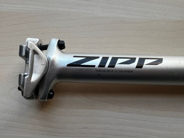 Zipp Service Course seatpost